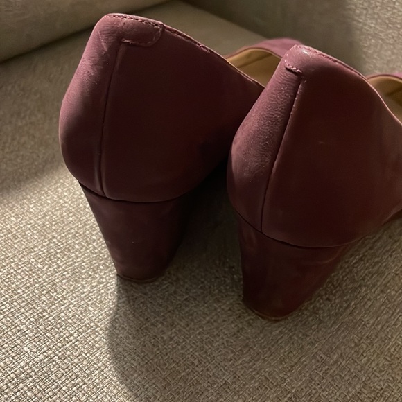 Cole Haan - Picture 2 of 4